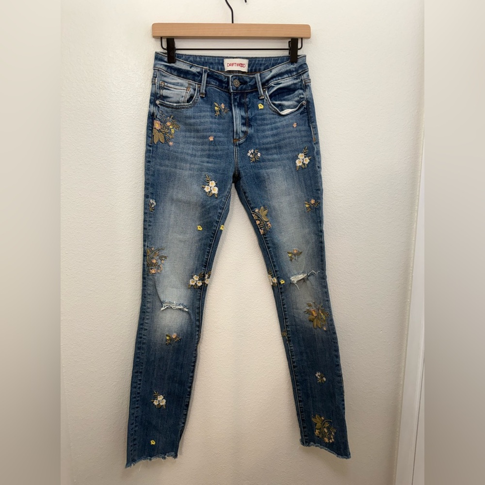 Driftwood Audrey Floral Embroidered Jeans Size W26 - L31